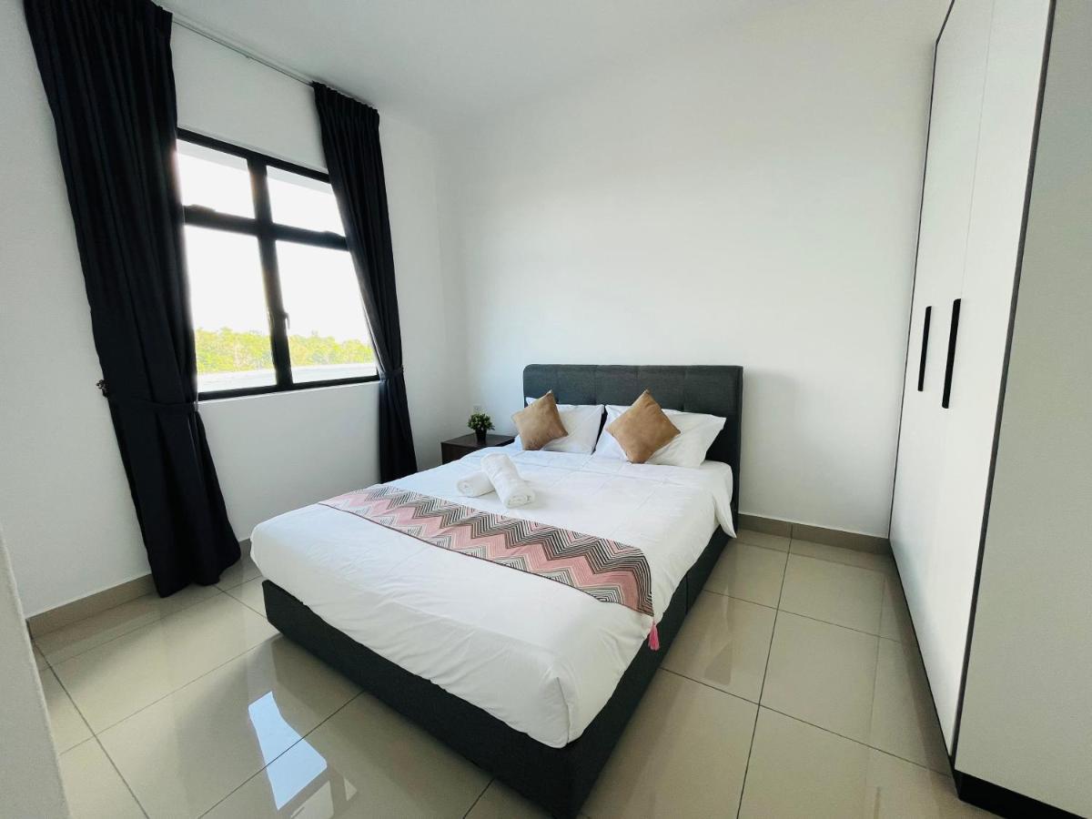 Villa Desaru Johor By Glex Esterno foto