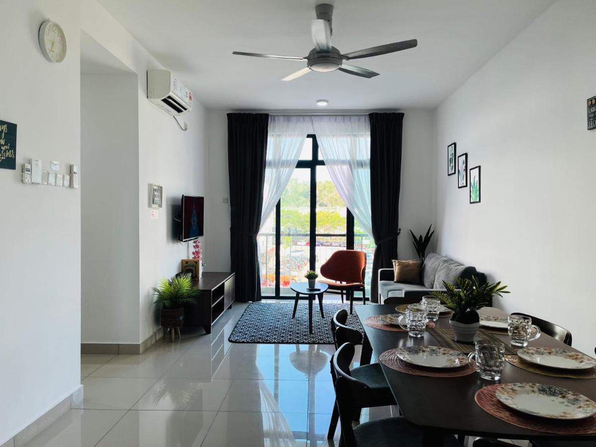 Villa Desaru Johor By Glex Esterno foto